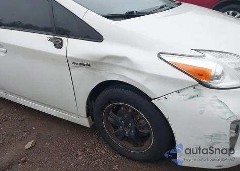 2014 Toyota Prius Three из США, поврежденный, VIN JTDKN3DU3E1822088